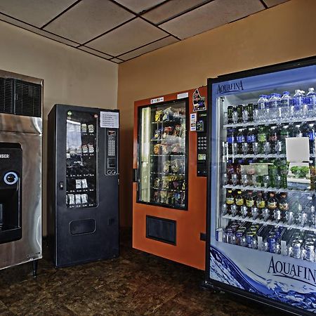 Bayview Inn And Suites Атлантик Сити Екстериор снимка