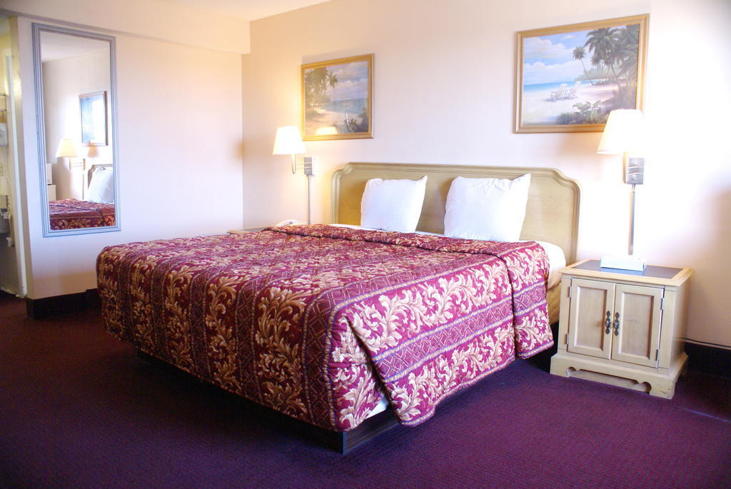 Bayview Inn And Suites Атлантик Сити Стая снимка